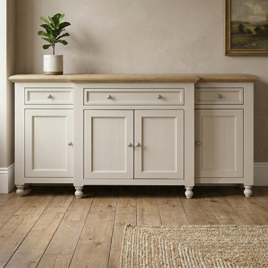 Chateau Painted 4 Door 2 Drawer Sideboard