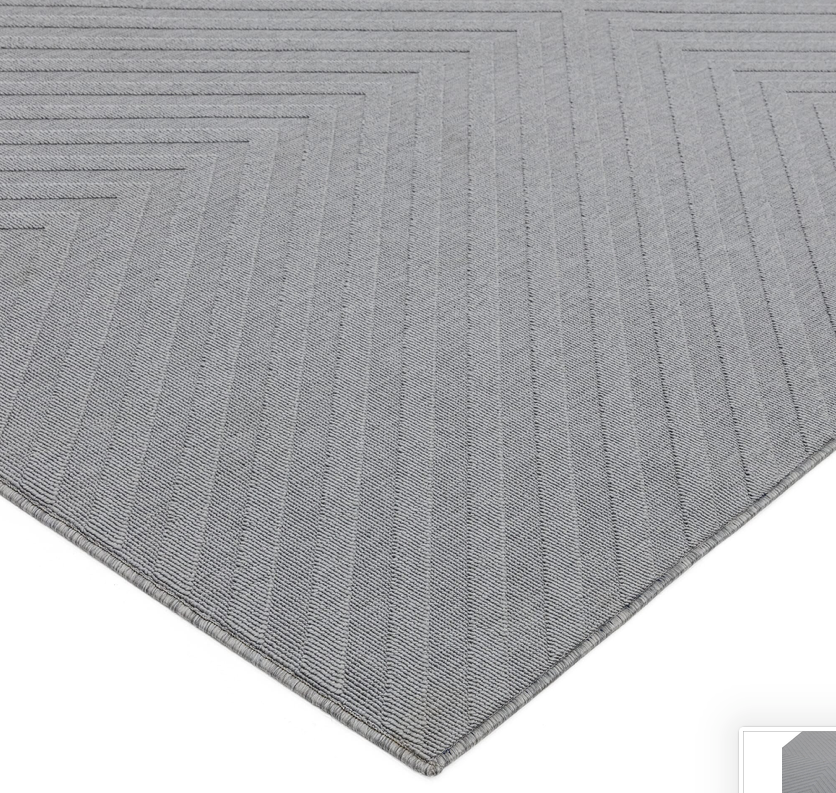 Antibes Light Grey Arrow Indoor/Outdoor Rug AN07